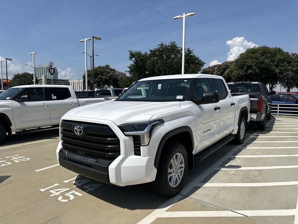 2024 Toyota Tundra SR5