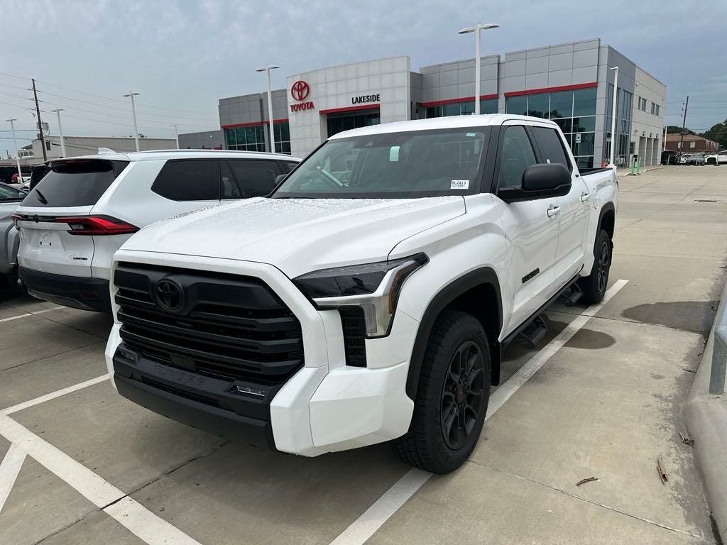 2024 Toyota Tundra SR5