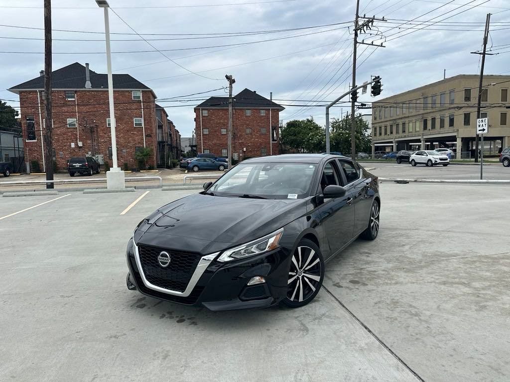 2022 Nissan Altima 2.5 SR