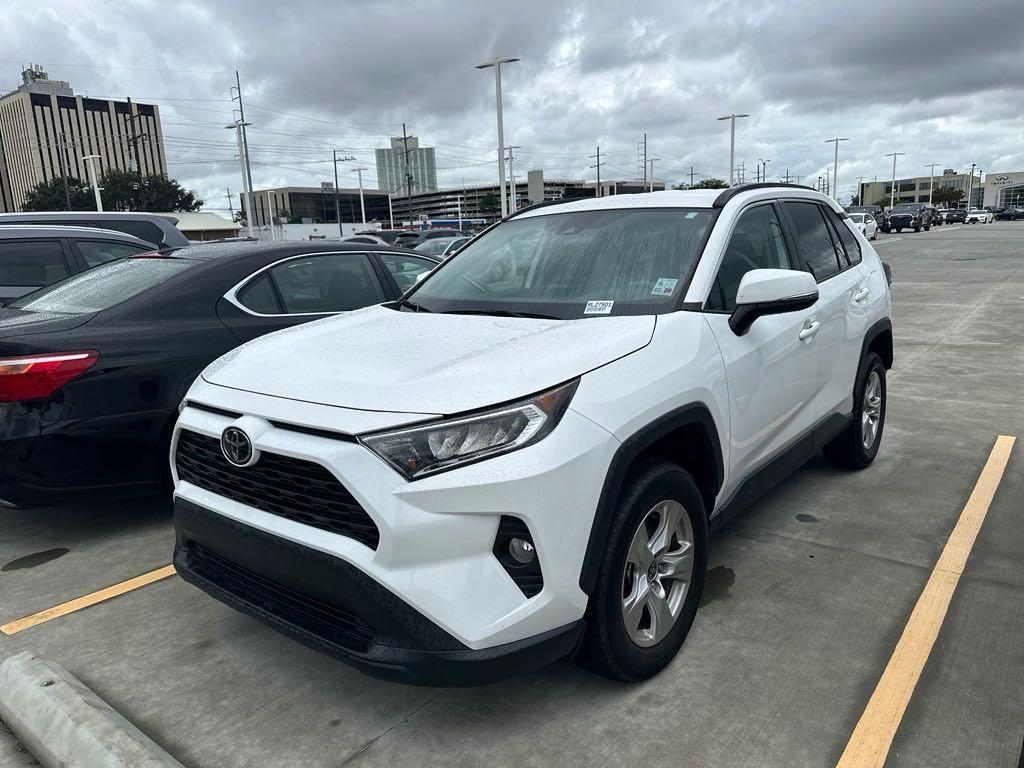 2021 Toyota RAV4 XLE