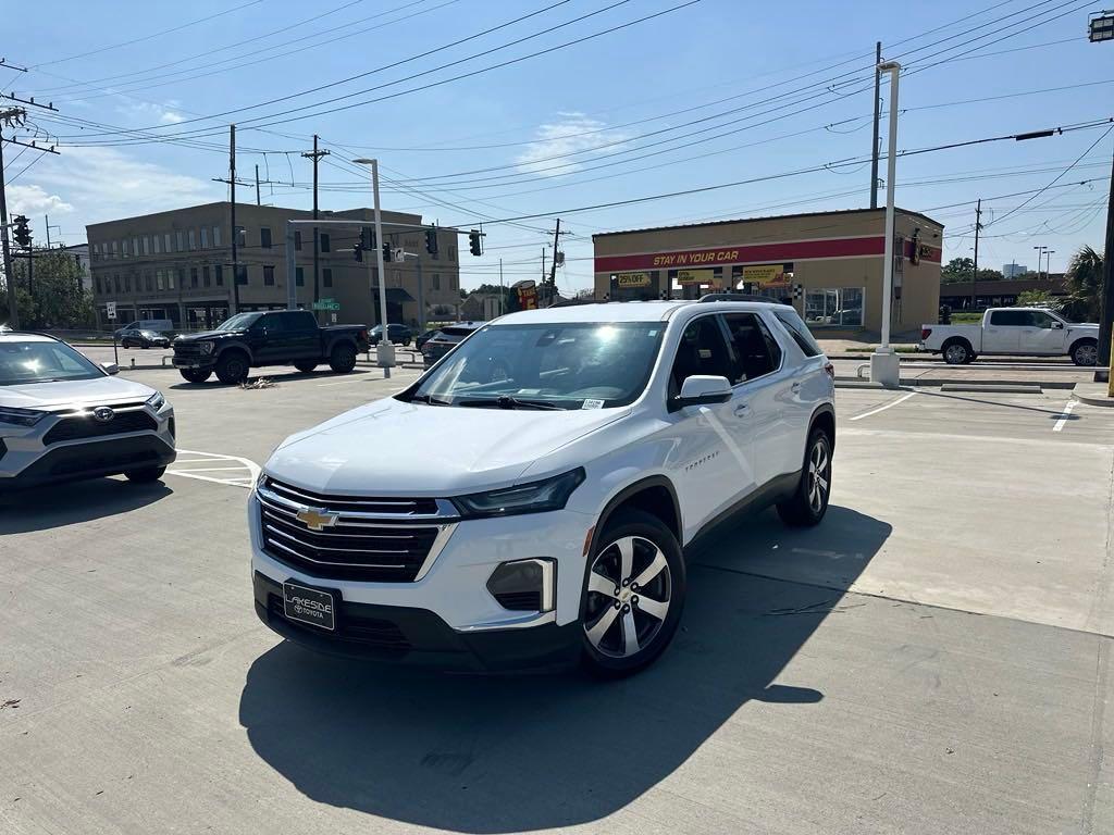 2022 Chevrolet Traverse LT Leather